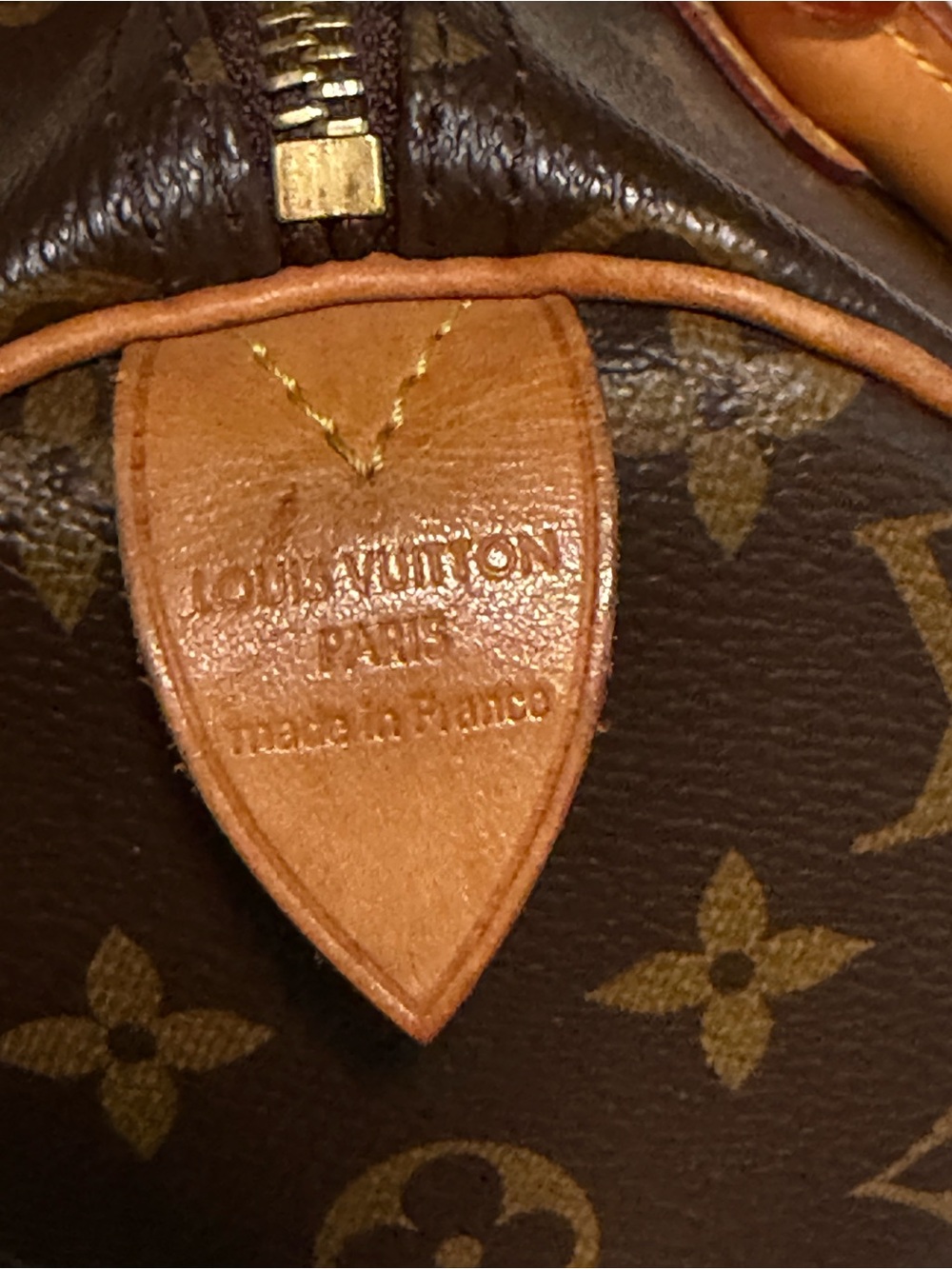 Louis Vuitton Speedy 30 with COA and LV Dusty - Picture 8 of 16